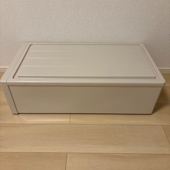 衣装ケースの画像