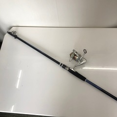 ◾️釣り竿　リール付き