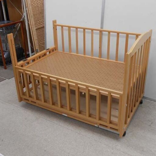 ベビーベッド マットレス付き 70×120cm キャスター付き ナチュラル 木目調 収納棚付き ヤマサキ スプリングマットレス 札幌 