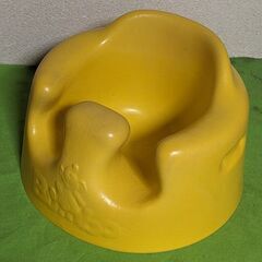 【商談中】●Bumbo バンボ★ベビーソファ 専用プレートレイ付★お子様用専用椅子 イエロー ４～１４か月位◎ の画像