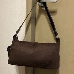 新品未使用ブラウン系バイカラーハンドバッグの画像
