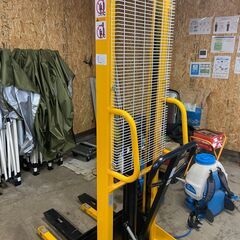 ハンドフォークリフト　500kg