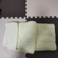 子供布団用　　敷きパッド2枚&防水シーツ1枚
