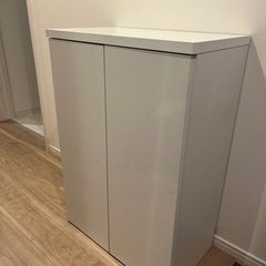 キャビネット　白　木製