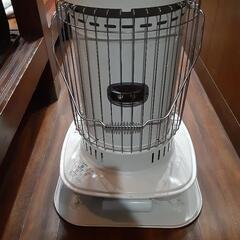 コロナ　対流型石油ストーブ　最大23畳の画像