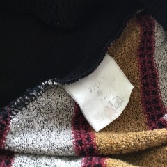 薄手オシャレなニットの画像