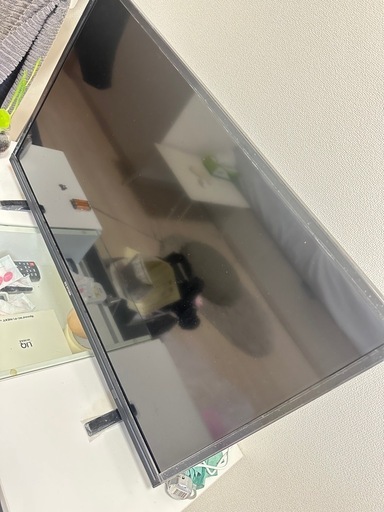 アイリスオーヤマ　32インチテレビ