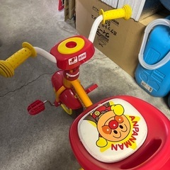 アンパンマン 三輪車の画像