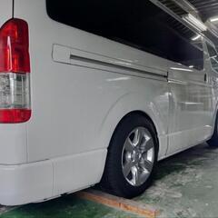 ハイエース プラド150 ホイールの画像