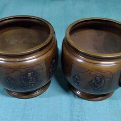 火鉢２個セット　時代物　真鍮・銅製？　アンティーク