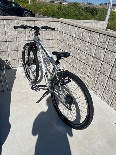 自転車　クロスバイク