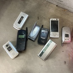ガラケー８個セット‼️