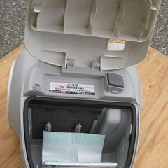 ★Panasonic    掃除機（紙パック式）   MC-PBKN6A-H     ２０１７年製   の画像