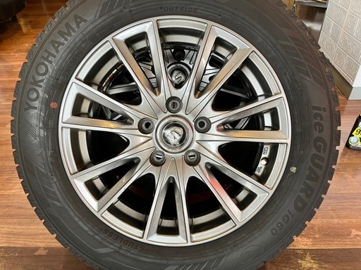 16インチ　スタッドレスタイヤ　バリ山