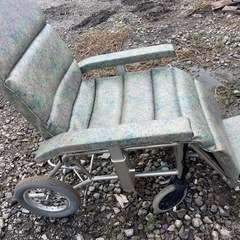 介護車椅子の画像