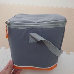 コンパクト　ソフトクーラーボックス　保冷　保温　バッグの画像