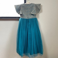 発表会ドレス　ターコイズカラーの画像