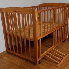 なるべく早く取りに来て下さい　標準サイズのベビーベッド