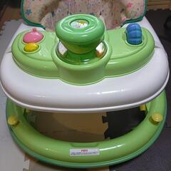 ベビーウォーカー　歩行器の画像