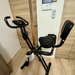 【無料】折りたたみ式エアロバイクの画像