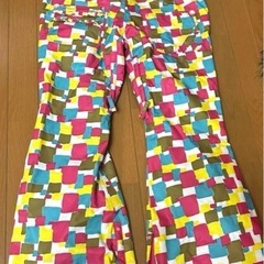 Dita White スノーボードウェア上下の画像