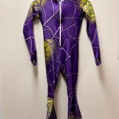 スケートウェアーサイズ140