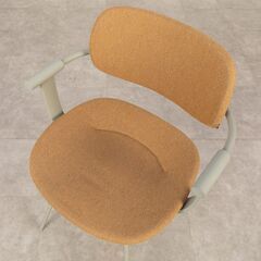 ITOKI バーテブラ03チェア 4本脚　KG-845CD-L4Y2　ディープイエロー×ペールオリーブの画像