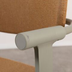 ITOKI バーテブラ03チェア 4本脚　KG-845CD-L4Y2　ディープイエロー×ペールオリーブの画像