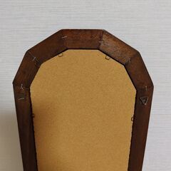 壁掛け型の鏡の画像