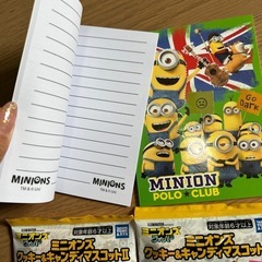 ミニオンズ、ノート、マスコットキーホルダーの画像