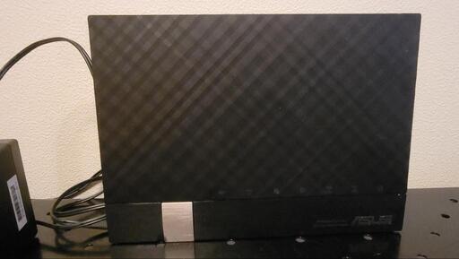 ルーター ASUSRT-AC65U\n\n