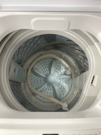 北九州市内配送無料　保証付き 洗濯機　2020年製　Hisense HW-E4503