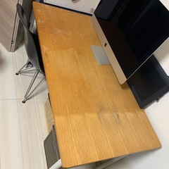 無印良品 無垢材 PCデスクの画像