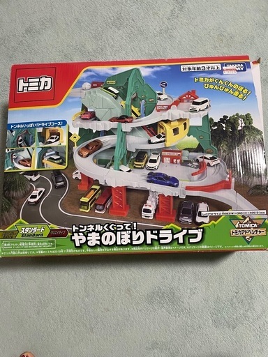 トミカ⭐︎山登りドライブ