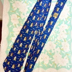 エルメスHERMES ネクタイ 風車柄 100%シルクの画像