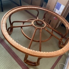 籐　ガラステーブル