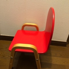 幼児用椅子の画像
