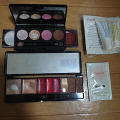 アイシャドウなどセット今月まで