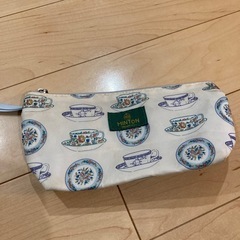 ミントン　ポーチ　小さめ薄め