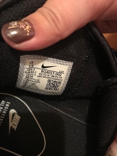 NIKE シューズ