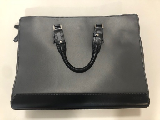 Calvin Klein pratinum ビジネスバッグ