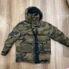 ZARA メンズ　ダウンジャンパー　
迷彩ダウン