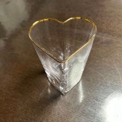 ハート型グラス　金メッキフチがキラキラの画像