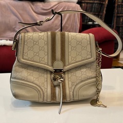 【正規品】GUCCI ショルダーバッグ 145999モデル　レザ...