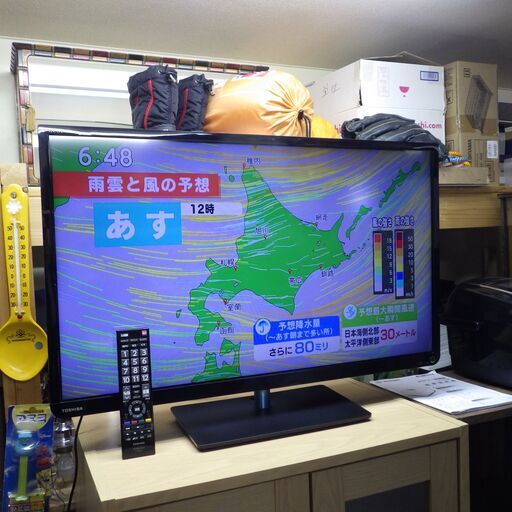 2013年製 東芝 32V 液晶テレビ 配達設置対応/1カ月保証 REGZA [32型/ハイビジョン] 32S