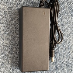 ACアダプター29.4V2A 電源アダプターの画像