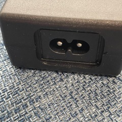 ACアダプター29.4V2A 電源アダプターの画像