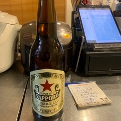 六本木のラーメン屋さんで無添加ラーメンと中華とビール赤星飲み会