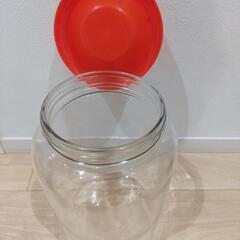 ガラス瓶 保管瓶  (梅干し·梅酒など)　直径15× 高さ25cm　＊美品の画像