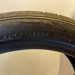 ニットーNT555G2 245/40r20 3本の画像